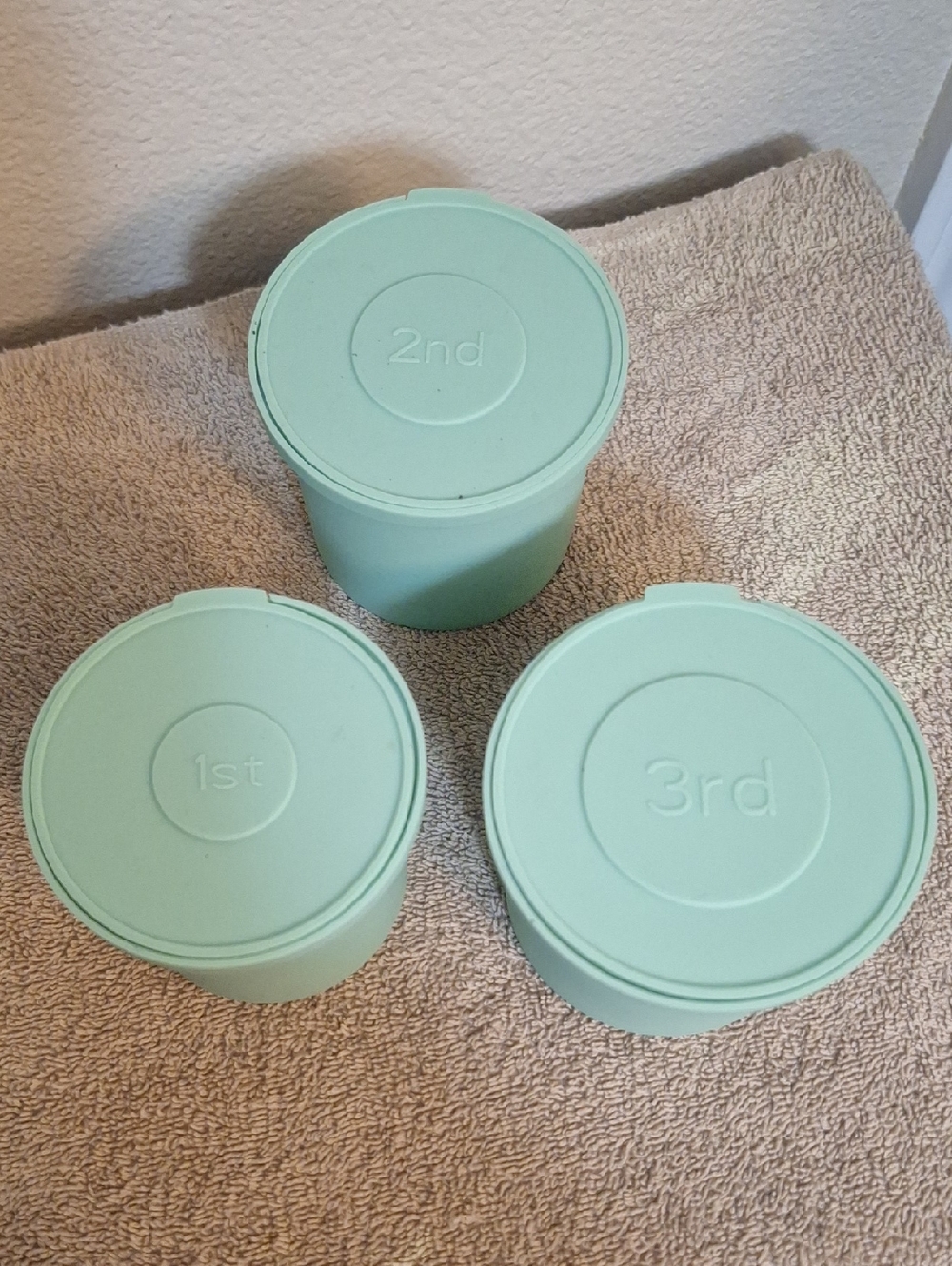 3 Piece Silicone Cylinder Ice Mold Set